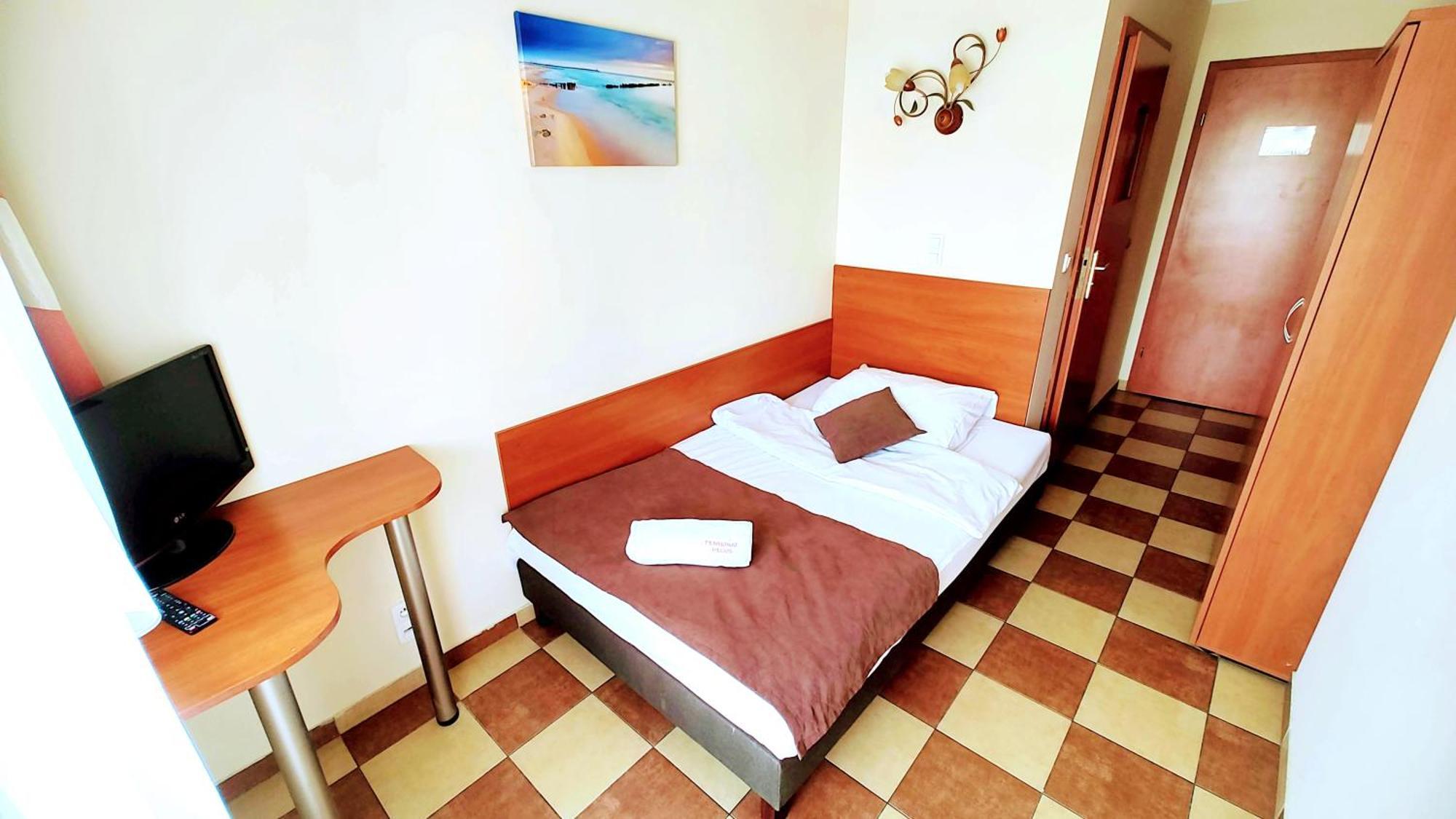 Helios Mielno (Koszalin) Quarto foto